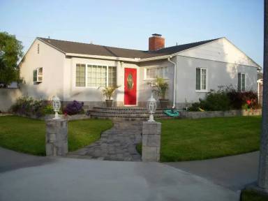 Main picture of 3634 W 187th St