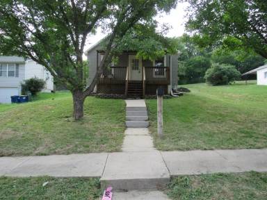 Main picture of 536 N Grover St