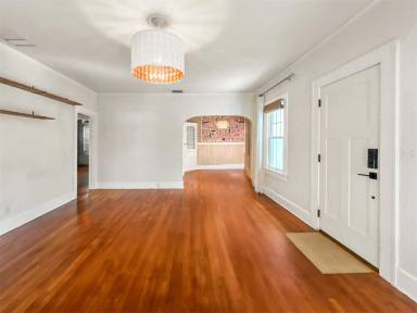 Main picture of 748 32nd Ave N