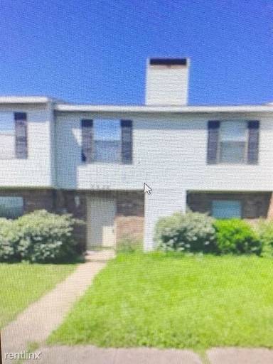 Main picture of 4038 Walnut Park Cir