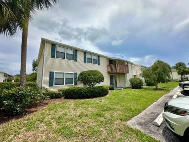 Main picture of 135 Hunter Lake Dr