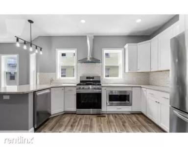Main picture of 113 Thomas Burgin Pkwy