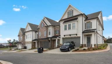 Main picture of 484 Springer Bnd NW