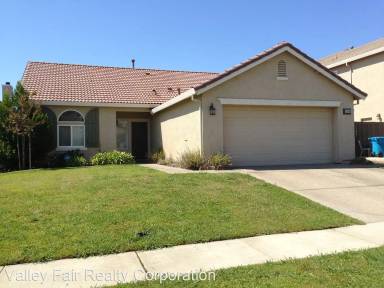 Main picture of 5558 Meadow Brook Way