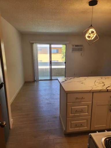 Main picture of 5259 Corteen Pl