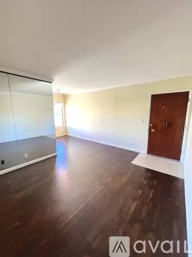 Main picture of 3951 Albatross St