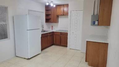 Main picture of 300 Disston Ave