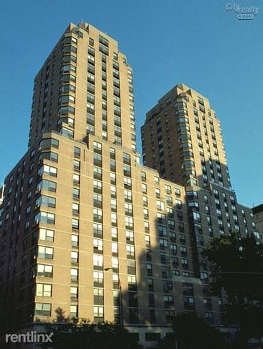 Main picture of 247 W 87th St