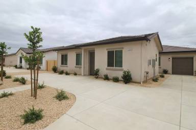 Main picture of 2365 N Arthur Ave