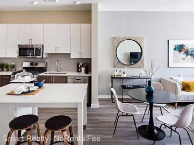 Main picture of 100 River Mews Ln