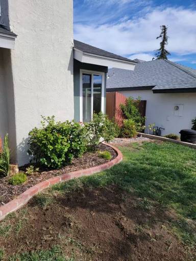 Main picture of 25611 Heatherow Cir