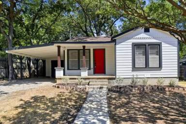 Main picture of 410 McCarty St