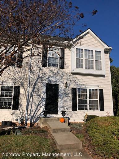 Main picture of 8726 Springwater Dr