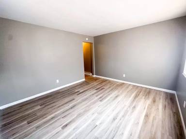 Main picture of 2159 N Spencer Ave