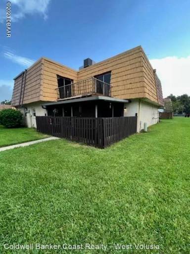 Main picture of 175 Moonstone Ct