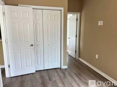 Main picture of 5328 Grovewood Ct