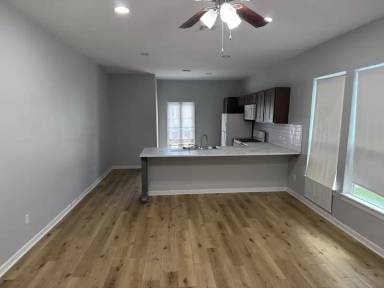Main picture of 3703 Derbigny St