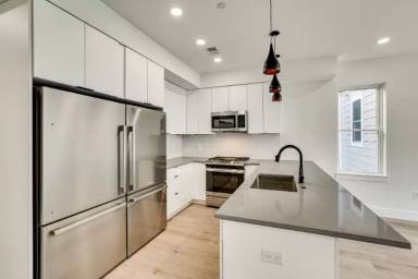 Main picture of 3230 13th St NW