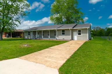 Main picture of 1304 Aston St
