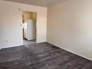 Main picture of 243 Miriam Dr - D