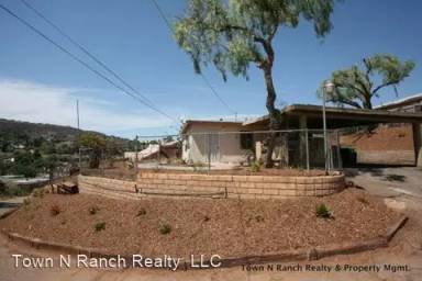 Main picture of 8950 Fair Ln