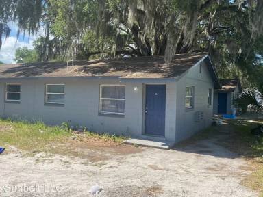 Main picture of 203 Jackson St