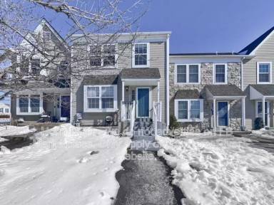 Main picture of 668 Longwood Rd