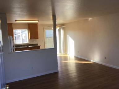 Main picture of 1817 7th Ave