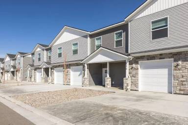 Main picture of 514 Harvester Ave