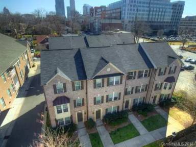 Main picture of 257 N Irwin Ave