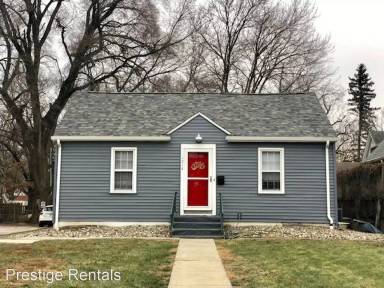 Main picture of 1314 Lincoln Way