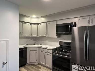 Main picture of 207 Gregory St