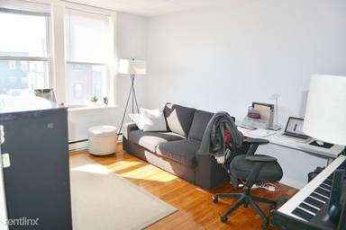 Main picture of 1123 Broadway