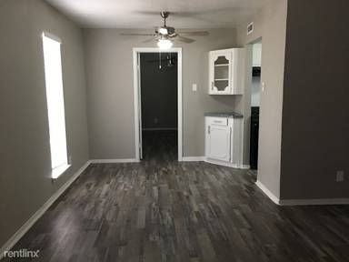 Main picture of 12825 Jupiter Rd