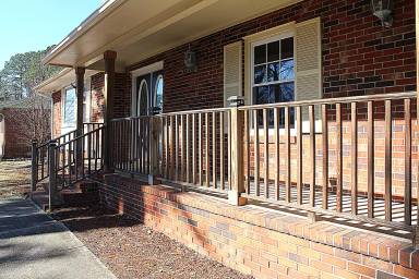 Main picture of 604 Little John Ave