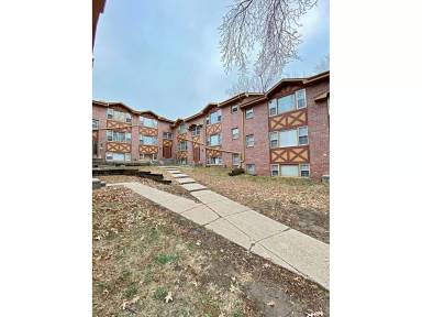 Main picture of 2003 N 45th St