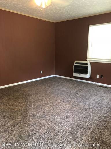 Main picture of 21820 Henry Smith Rd