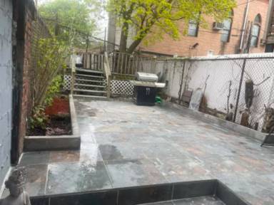 Main picture of 1046 Herkimer St
