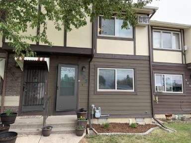 Main picture of 605 38th St N