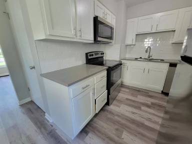 Main picture of 2363 Holt Ave