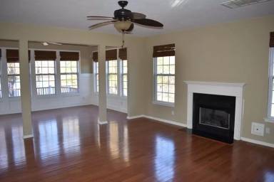 Main picture of 106 Trapfalls Ct