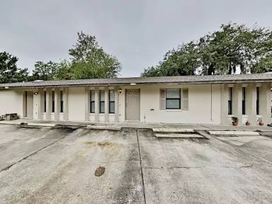 Main picture of 32827 Blossom Ln