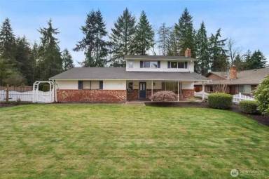 Main picture of 5810 36th Ave E