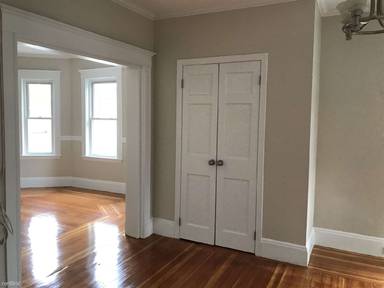 Main picture of 171 College Ave