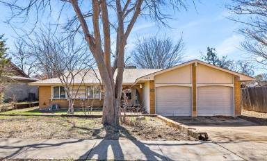Main picture of 1020 Mountview Dr