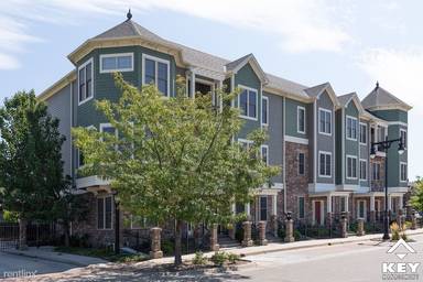 Main picture of 134 N Rutan St