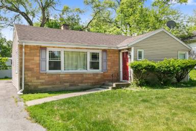 Main picture of 2905 172nd St
