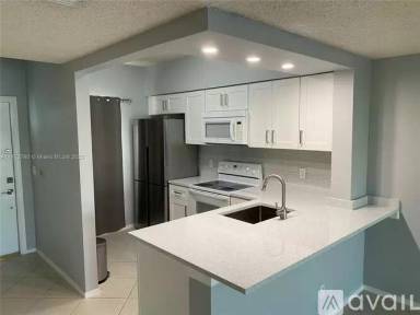 Main picture of 211 Mallory Ct
