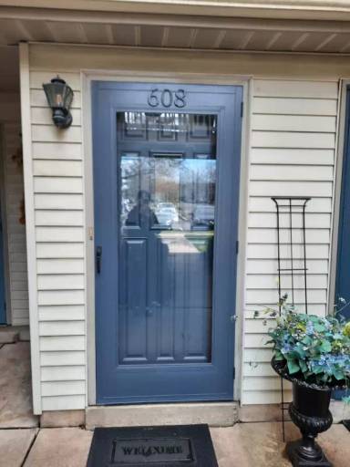 Main picture of 608 Remington Ct