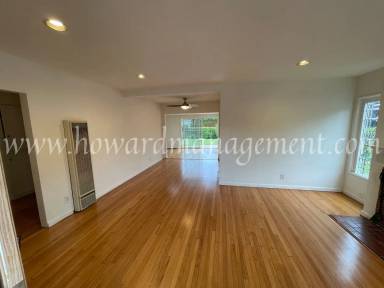 Main picture of 3392 McLaughlin Ave